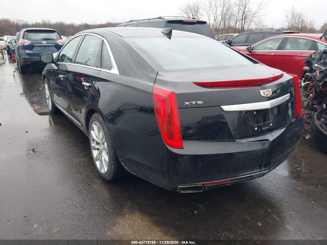 2017 CADILLAC XTS 2G61M5S3XH9145175 Photo 2