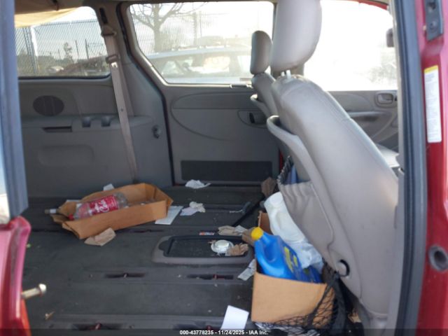 2001 CHRYSLER TOWN & COUNTRY 2C4GP54L51R163696 Photo 7