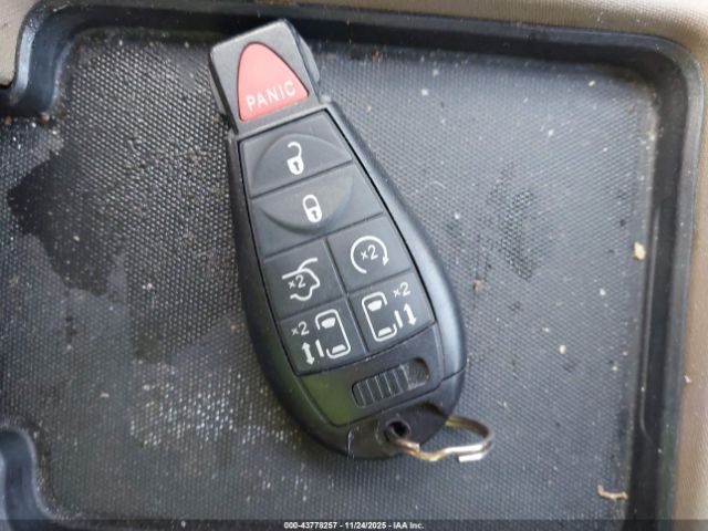 2014 CHRYSLER TOWN & COUNTRY 2C4RC1BGXER346598 Photo 10