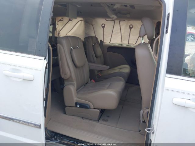 2014 CHRYSLER TOWN & COUNTRY 2C4RC1BGXER346598 Photo 7