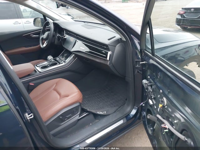 2024 AUDI Q7 WA1LCBF77RD000324 Photo 4