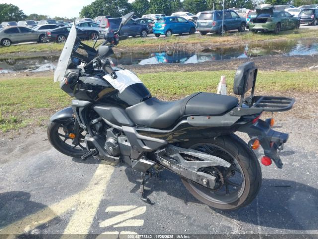 2014 HONDA CTX700 JH2RC6841EK000004 Photo 2