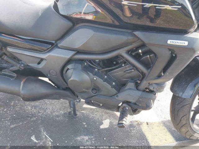 2014 HONDA CTX700 JH2RC6841EK000004 Photo 7