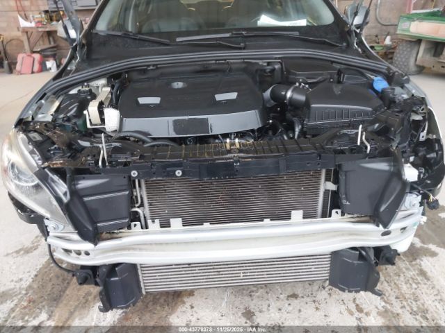 2017 VOLVO S60 YV126MFL6H2424115 Photo 5