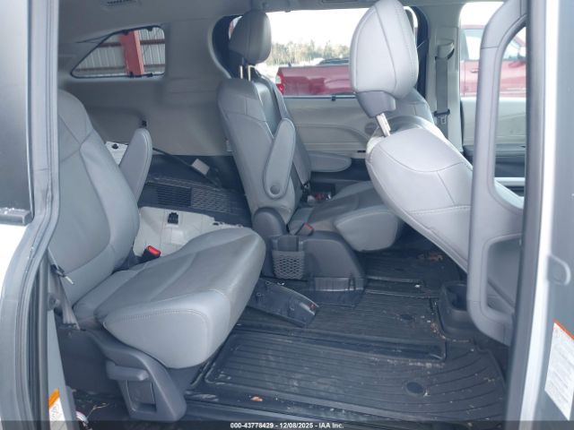2021 TOYOTA SIENNA 5TDZSKFC2MS017416 Photo 7