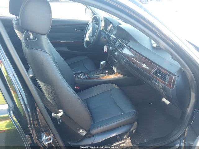 2011 Bmw 335i მანქანა იყიდება აუქციონზე, vin: WBAPM5C59BE578009, აუქციონის ნომერი: 43778483