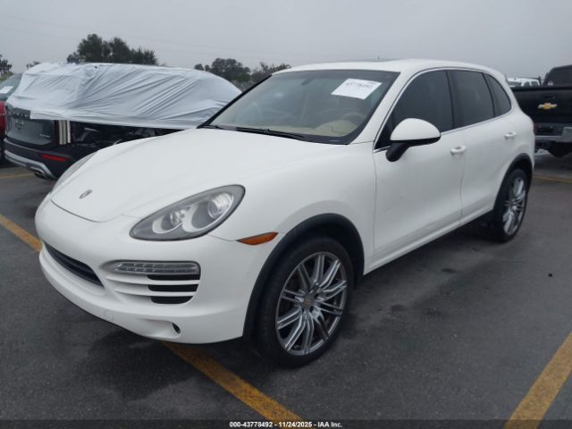 2011 PORSCHE CAYENNE WP1AA2A24BLA05277 Photo 1