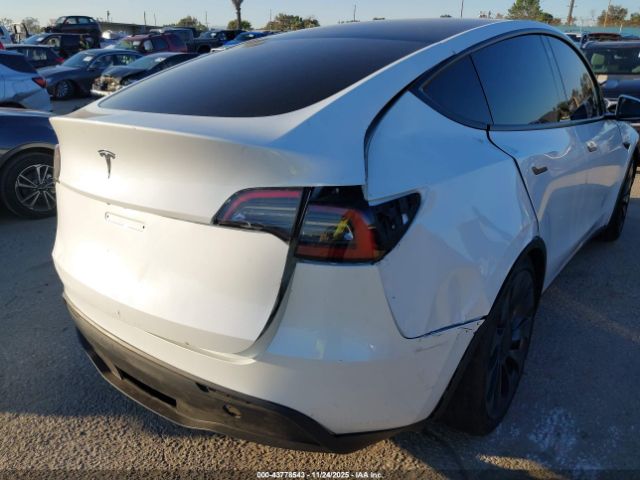 2023 TESLA MODEL Y 7SAYGDEF4PF738918 Photo 5