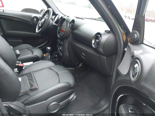 2014 MINI COUNTRYMAN WMWZC3C54EWP52552 Photo 4