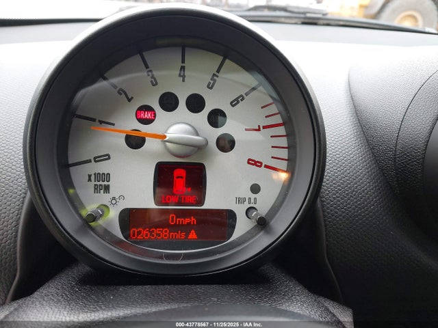 2014 MINI COUNTRYMAN WMWZC3C54EWP52552 Photo 6