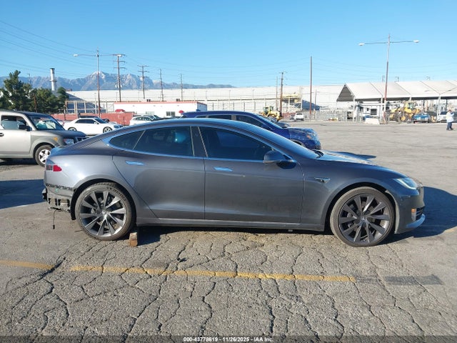Tesla Model S 100d/75d/long Range/standard Range 2019 5YJSA1E27KF333211 Image 14