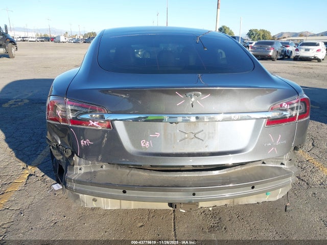 2019 TESLA MODEL S 5YJSA1E27KF333211 Photo 5