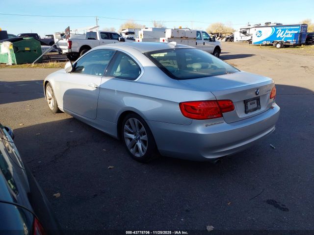 2012 BMW 328I WBAKE3C56CE770856 Photo 2