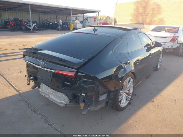 2019 AUDI A7 WAUU2AF22KN041825 Photo 3
