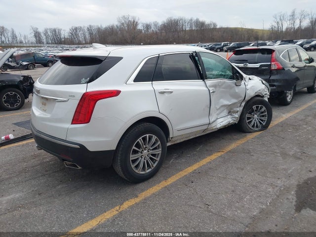 2017 CADILLAC XT5 1GYKNDRS5HZ178946 Photo 3