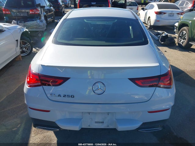 Mercedes-Benz CLA 250 2020 WDD5J4GB2LN077550 Image 17
