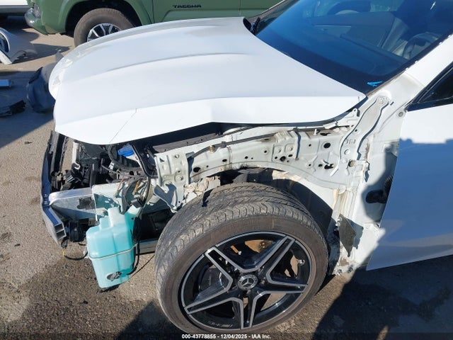 Mercedes-Benz CLA 250 2020 WDD5J4GB2LN077550 Image 19