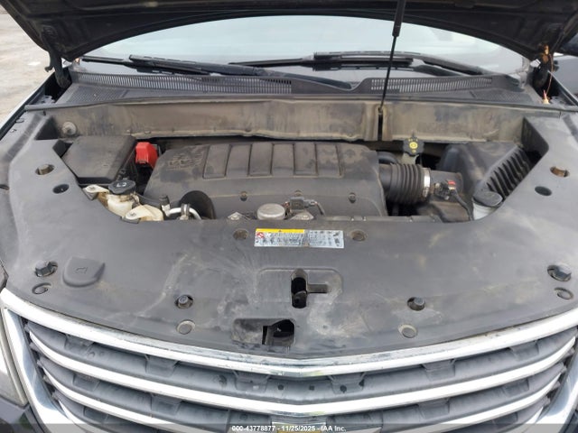1GNKVHKD4HJ131762 Chevrolet Traverse 2lt