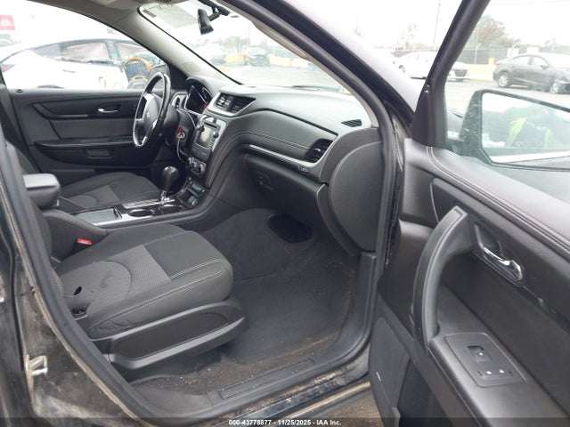 1GNKVHKD4HJ131762 Chevrolet Traverse 2lt