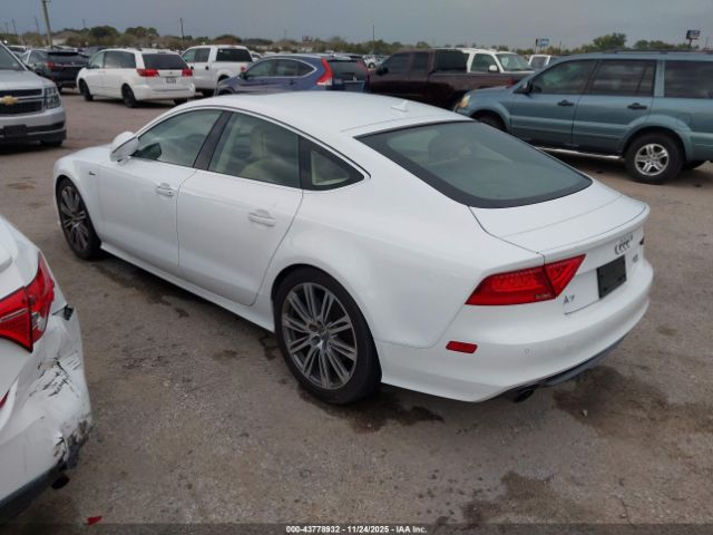 2014 AUDI A7 WAU2GAFC1EN059769 Photo 2