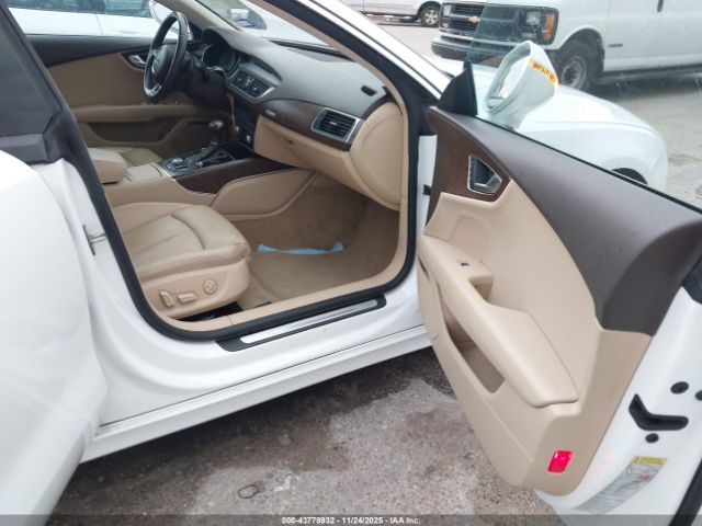 2014 AUDI A7 WAU2GAFC1EN059769 Photo 4