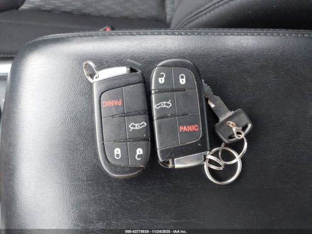 2014 CHRYSLER 300 2C3CCAAG0EH330072 Photo 10