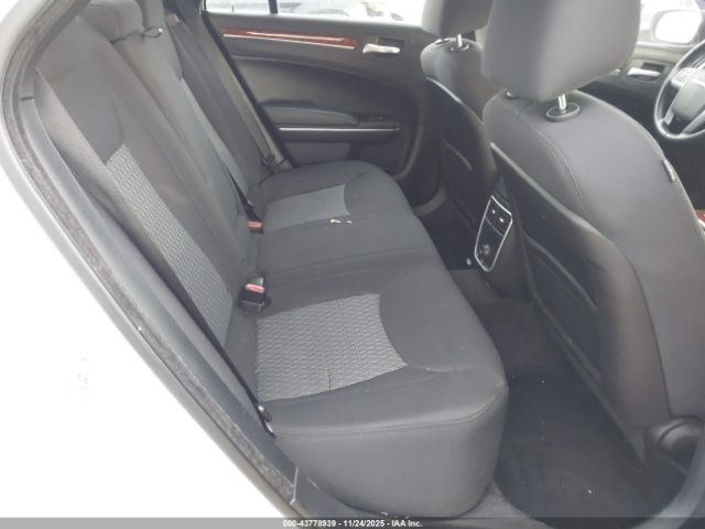 2014 CHRYSLER 300 2C3CCAAG0EH330072 Photo 7