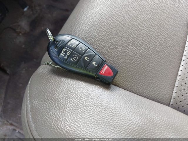 2014 CHRYSLER TOWN & COUNTRY 2C4RC1CG1ER372344 Photo 10