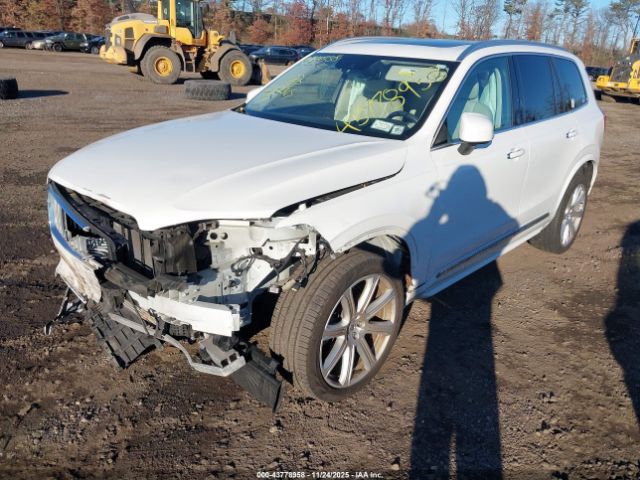 2017 VOLVO XC90 YV4A22PL7H1154668 Photo 1