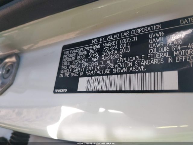 2017 VOLVO XC90 YV4A22PL7H1154668 Photo 8