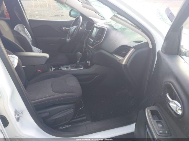 2016 JEEP CHEROKEE 1C4PJMCS7GW155359 Photo 4