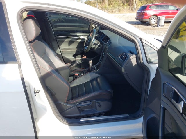 3VW5T7AU5FM070457 Volkswagen Golf Gti 2.0t Autobahn 4-door