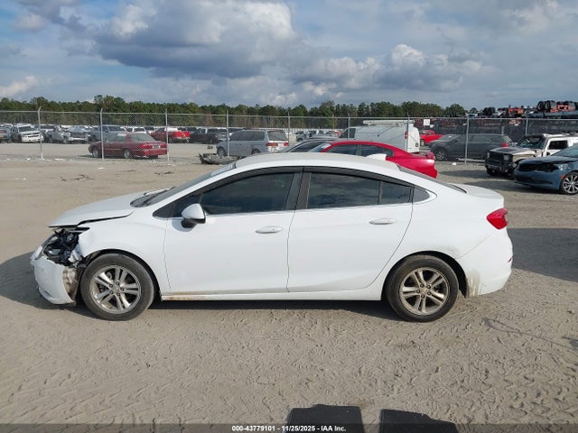 1G1BE5SM5H7246092 Chevrolet Cruze Lt Auto