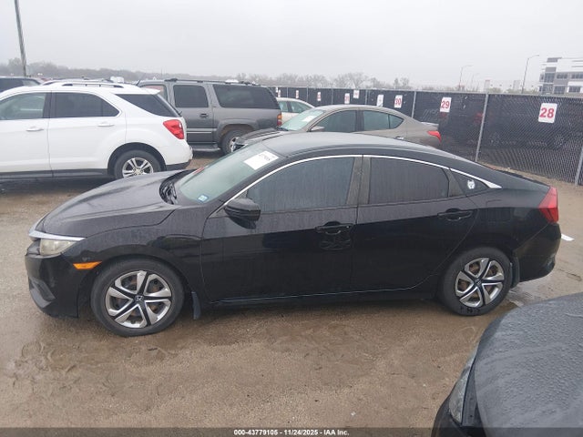 Aukcja sprzedaży 2016 Honda Civic Lx, vin: 2HGFC2F58GH513584, numer aukcji: 43779105