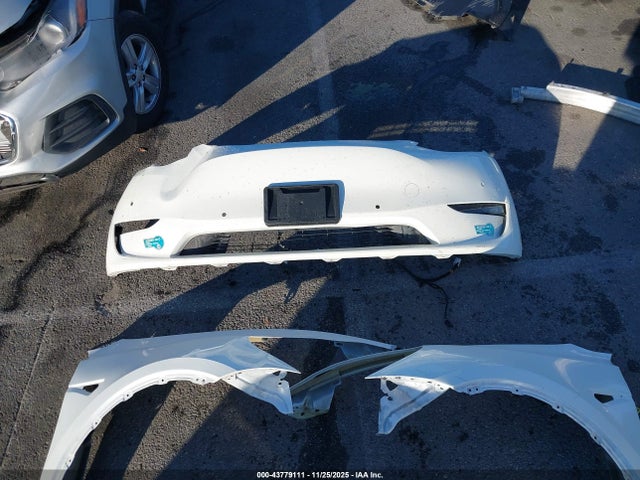 Tesla Model Y 2022 7SAYGDEE8NF386043 Image 20