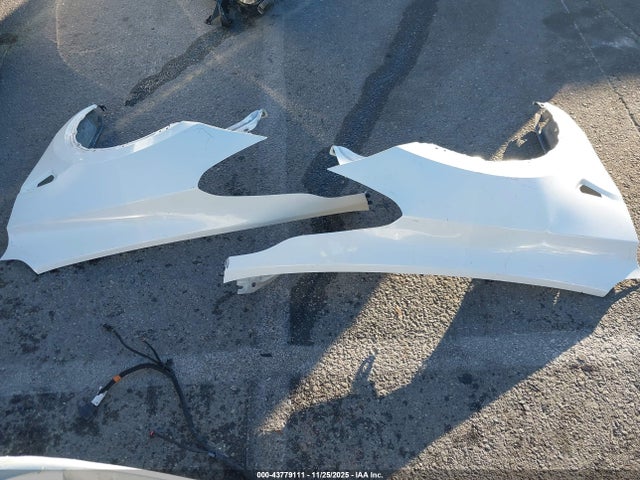 Tesla Model Y 2022 7SAYGDEE8NF386043 Image 21