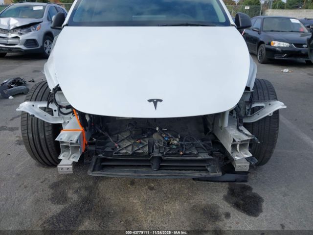 2022 TESLA MODEL Y 7SAYGDEE8NF386043 Photo 5