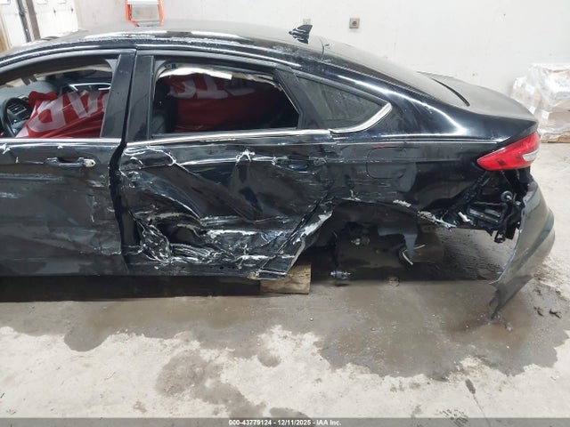 2019 FORD FUSION HYBRID 3FA6P0LU6KR263087 Photo 5