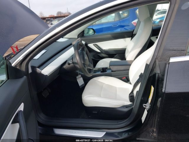 2020 TESLA MODEL 3 5YJ3E1EB0LF795667 Photo 4