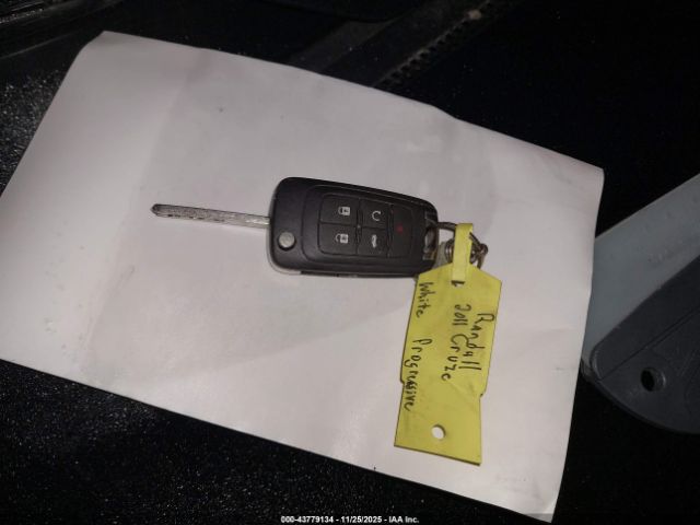 2011 CHEVROLET CRUZE 1G1PG5S98B7160360 Photo 10