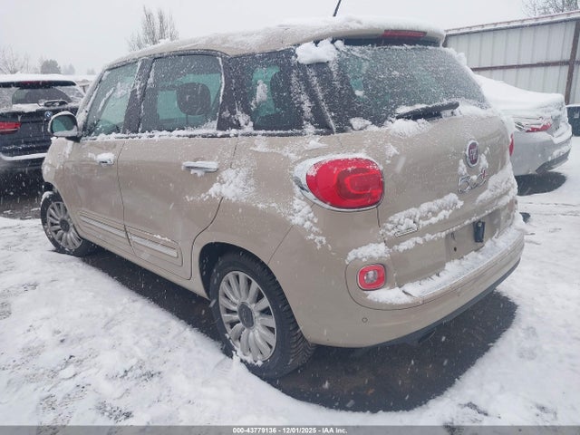 2015 FIAT 500L ZFBCFACH1FZ036015 Photo 2