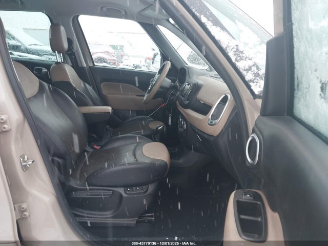 2015 FIAT 500L ZFBCFACH1FZ036015 Photo 4