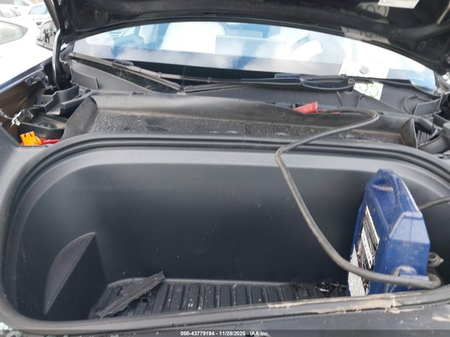 2025 TESLA MODEL Y 7SAYGDED0SF267681 Photo 9