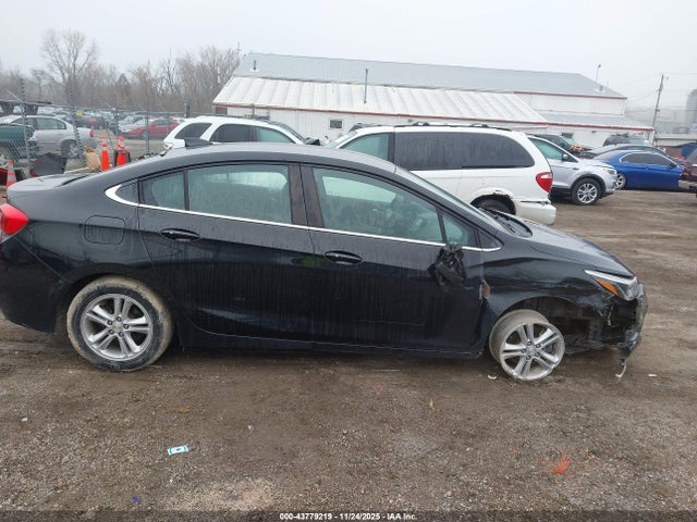 1G1BE5SM6H7202618 Chevrolet Cruze Lt Auto