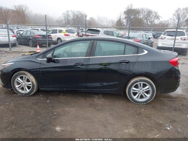 1G1BE5SM6H7202618 Chevrolet Cruze Lt Auto