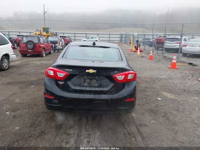 1G1BE5SM6H7202618 Chevrolet Cruze Lt Auto