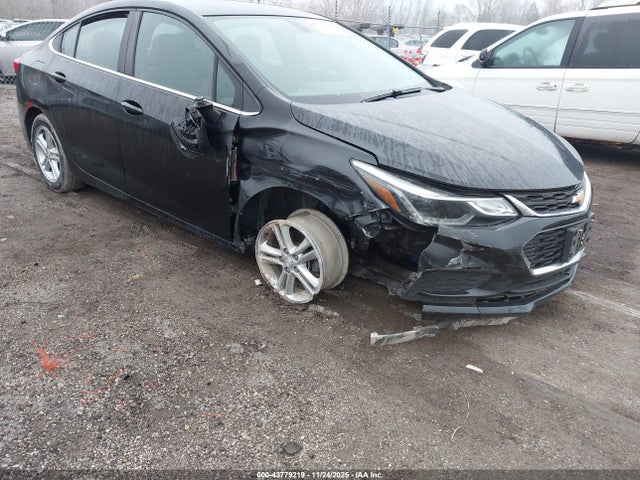 1G1BE5SM6H7202618 Chevrolet Cruze Lt Auto