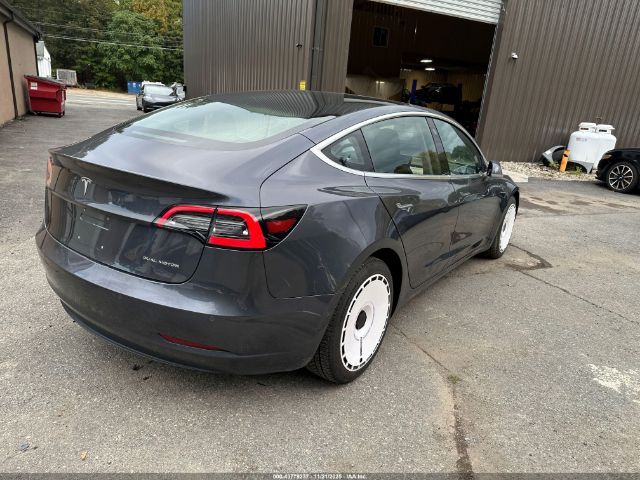 2018 TESLA MODEL 3 5YJ3E1EB1JF119421 Photo 3