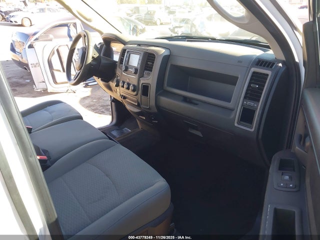 1C6RR7KM7GS173266 RAM 1500 Tradesman