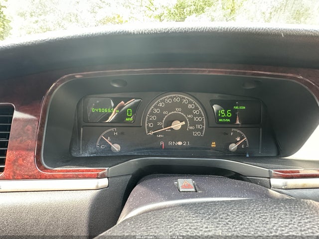 Aukcja sprzedaży 2005 Lincoln Town Car Executive, vin: 1L1FM88W85Y654529, numer aukcji: 43779261